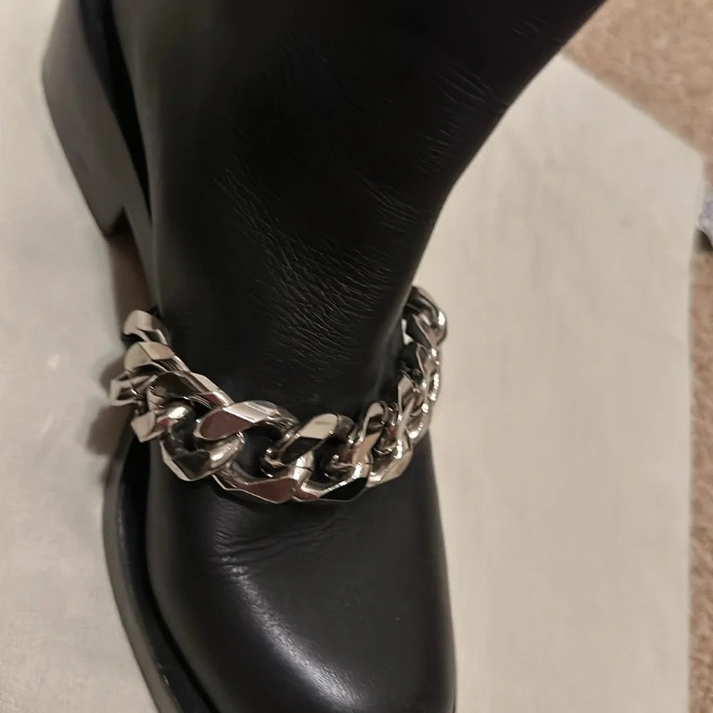 Givenchy boots black with silver chain - Picture 9 of 16